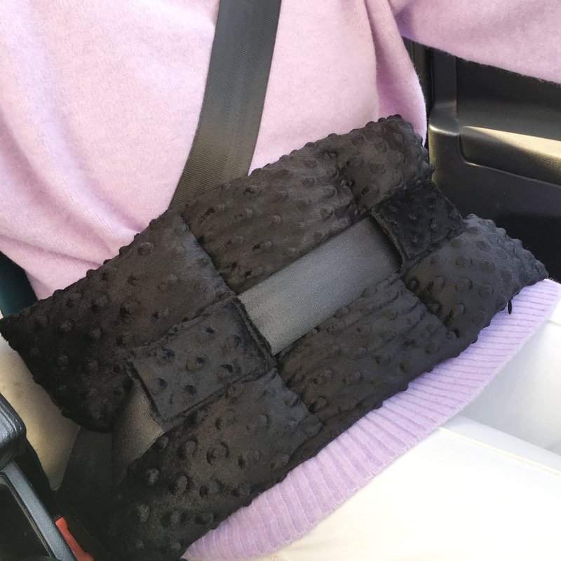 BNRendles Ostomy Seatbelt Pillow, Ostomy Driving Protector, Stoma Shiled Ileostomy Urostomy Riding Guard, No Squeezing, Ostomate Must Have Supplies, Minky Dot Black