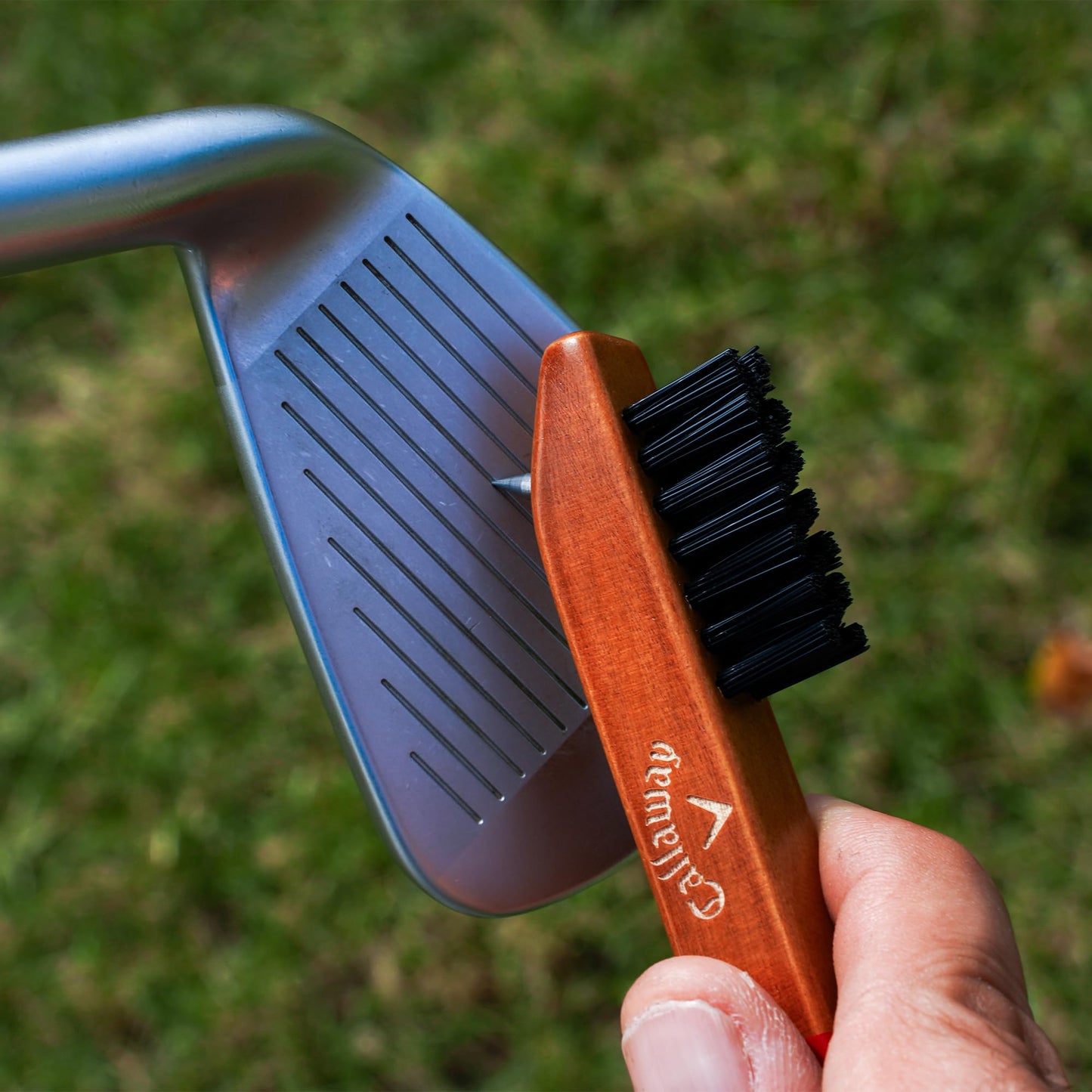 Callaway Heritage Wood Golf Club Brush with Groove Cleaner, Green/Ivory