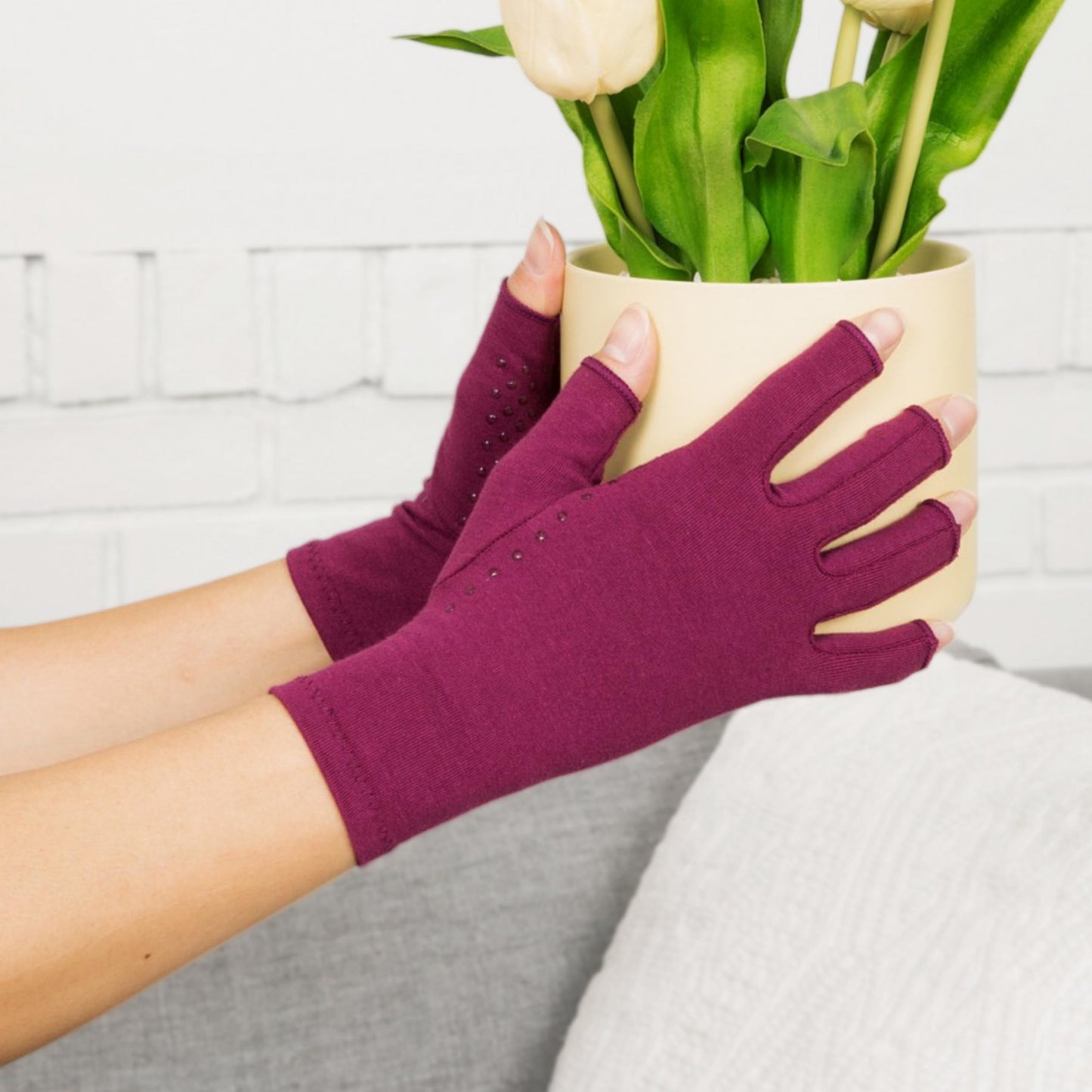GRACE & ABLE Compression Gloves: Relief From Arthritis with Silicone Dots for Extra Grip. Cotton Stretch Breathable (Plum Purple, Small)