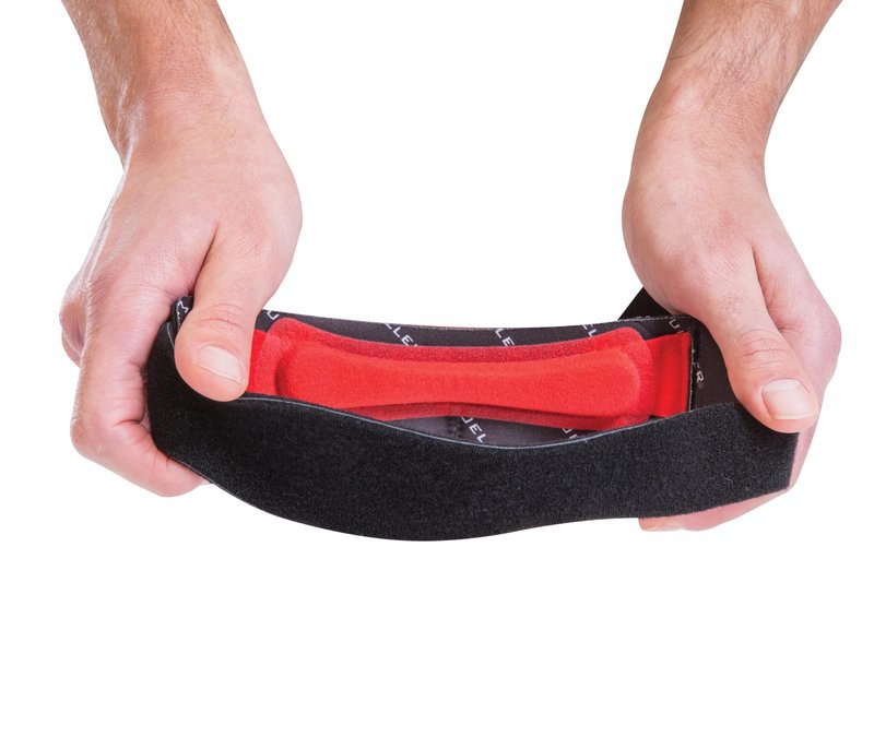 MUELLER Sports Medicine Advanced Patella Strap for Men and Women, Knee Compression and Pain Relief Support, Ideal for Osgood-Schlatter's, Runner's Knee, Patellar Tendinitis, Black, One Size