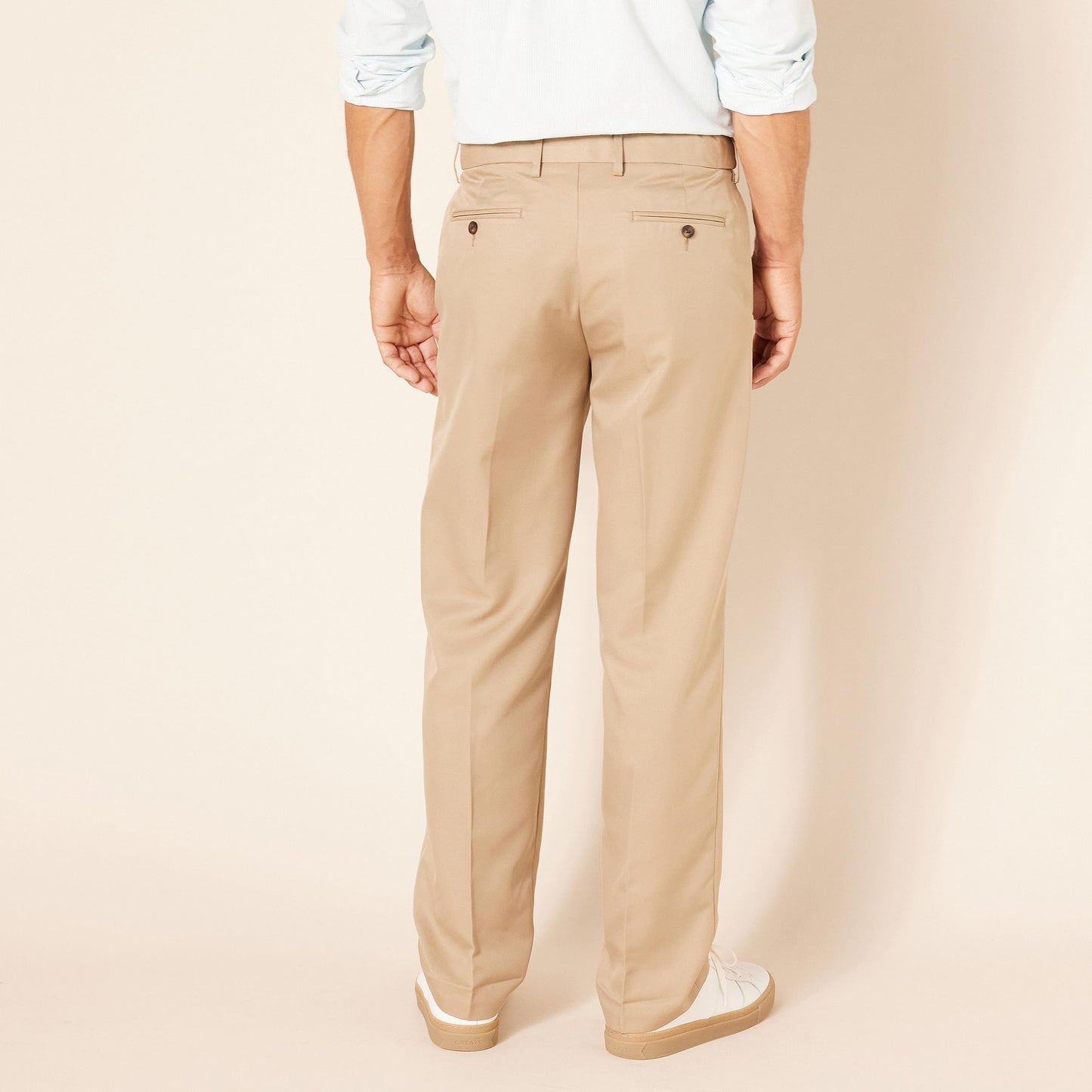Amazon Essentials Men's Classic-Fit Expandable-Waist Flat-Front Dress Pants, Khaki, 30W x 30L