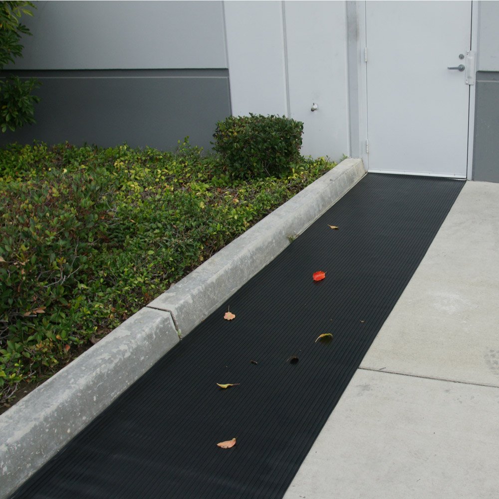 "Wide Rib" Rubber Flooring Mat - 1/8" Thick x 4ft x 6ft - Black Runner Mats