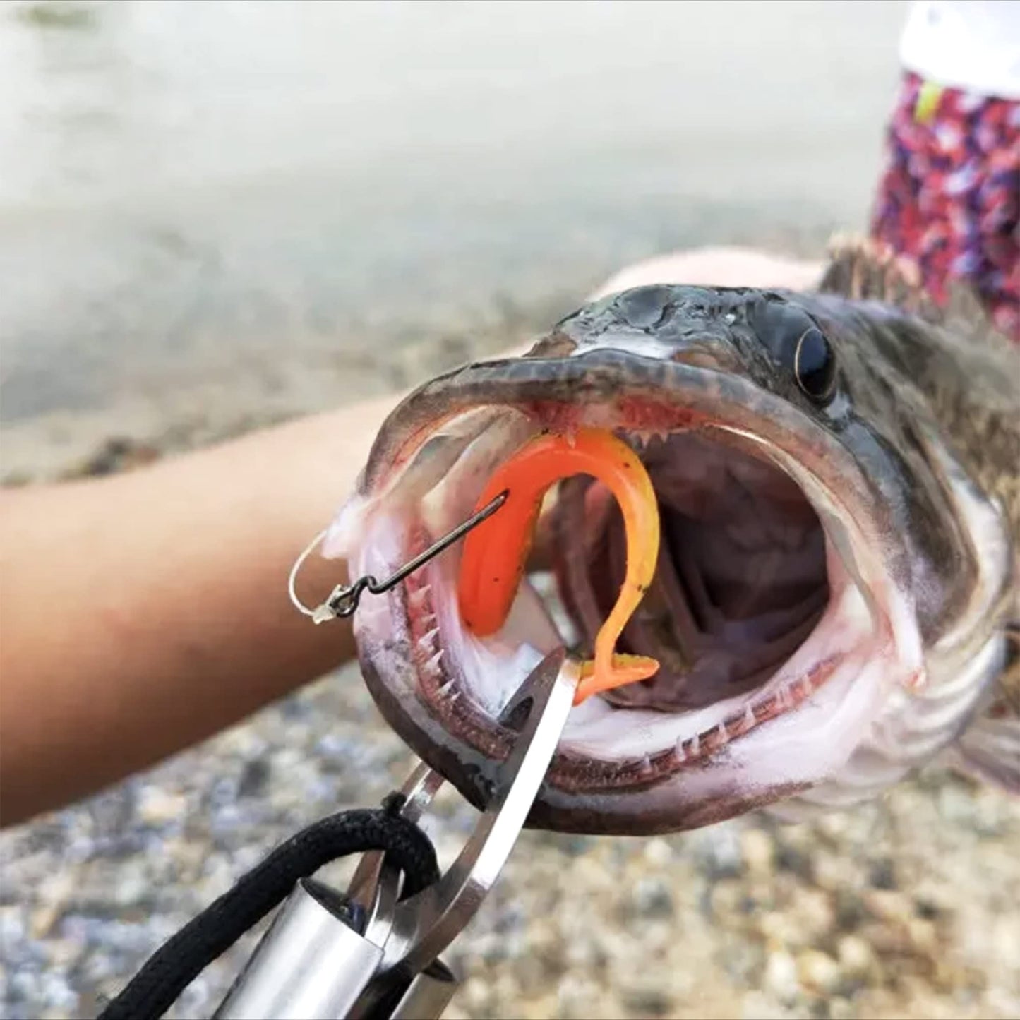 100 Pcs Fishing Soft Bait Swimbaits Lures Soft Plastic Fishing Lures Swim Baits Bass Lures (C)