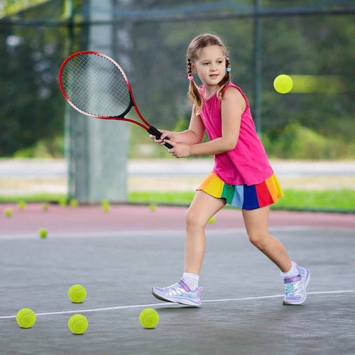 ZHUOKECE 21" Tennis Rackets for Kids, 2 Players Recreational Tennis Rackets Set for Beginners with 4 Tennis Balls, 3 Overgrips, 1 Tennis Bag (Blue)