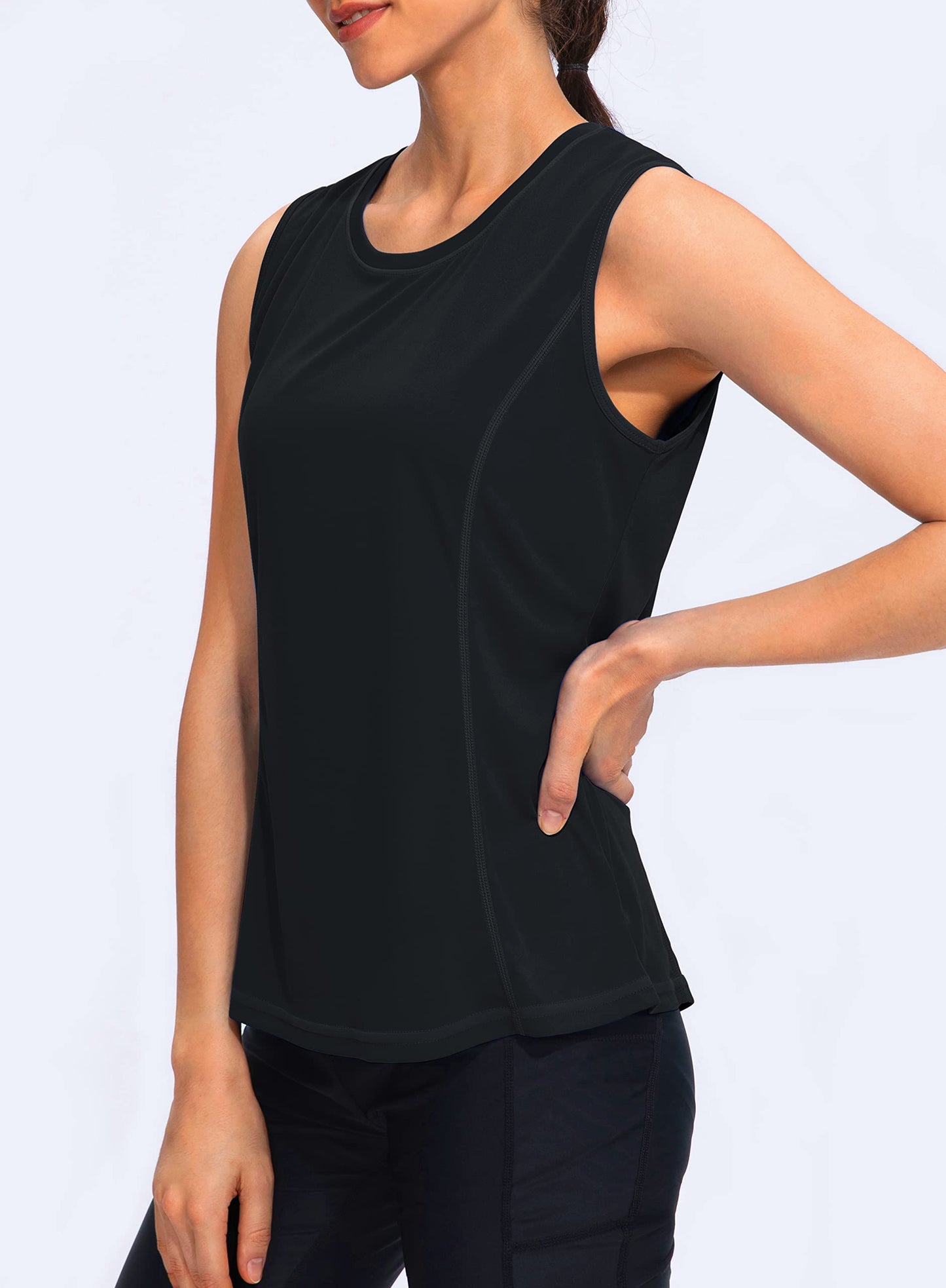 YYV Women's Workout Tank Tops Lightweight Sleeveless Shirts for Women Loose Fit Tops for Athletic Running Tennis Yoga (Black Large)