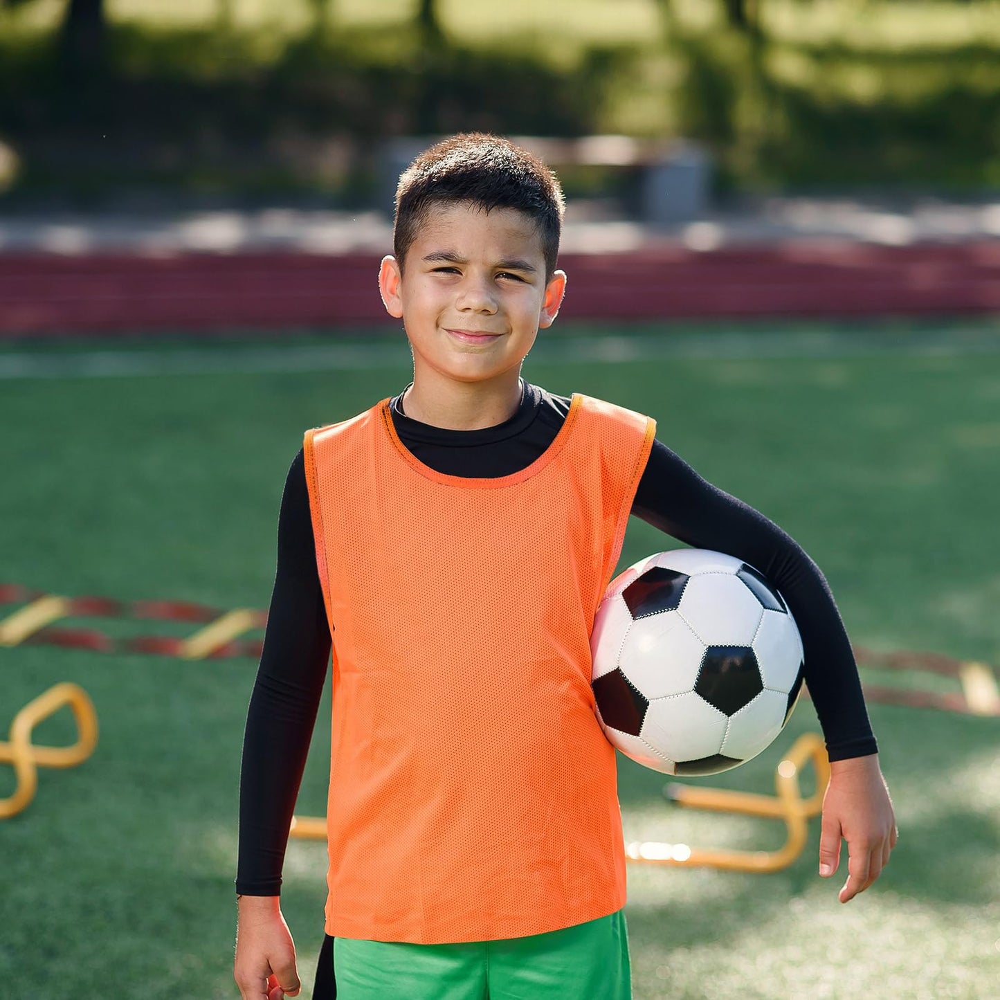 Sintege 12 Pcs Soccer Pinnies Pennies Jersey Scrimmage Vest Sports Practice Jersey Mesh Basketball Vest for Youth Adult Kids(Medium,Green, Orange)