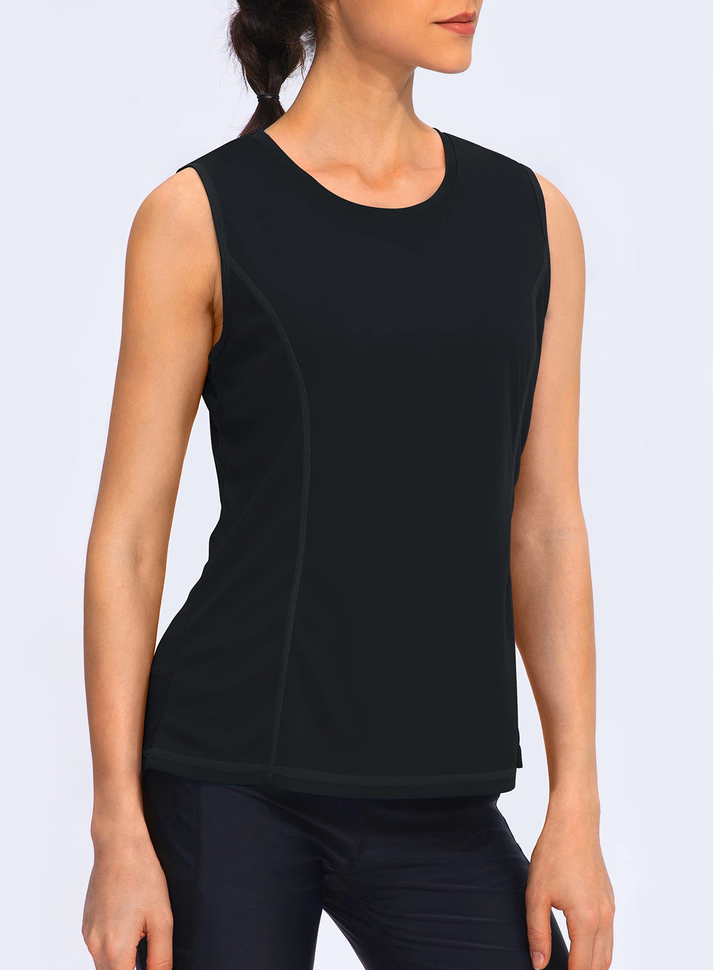 YYV Women's Workout Tank Tops Lightweight Sleeveless Shirts for Women Loose Fit Tops for Athletic Running Tennis Yoga (Black Large)