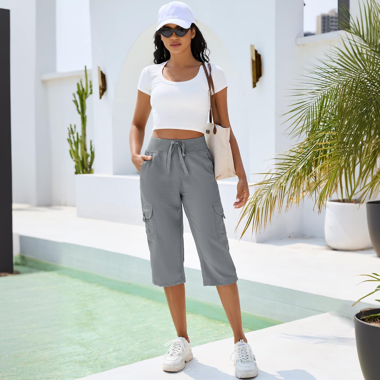 Women's Cargo Capris Hiking Pants with 6 Pockets Lightweight Quick Dry Outdoor Travel Casual Comfy Summer Pants(2032 Grey L)