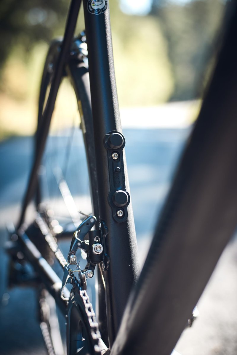 Fidlock Twist Bike Base - Extra Water Bottle Mount - Compatible with Twist Accessories