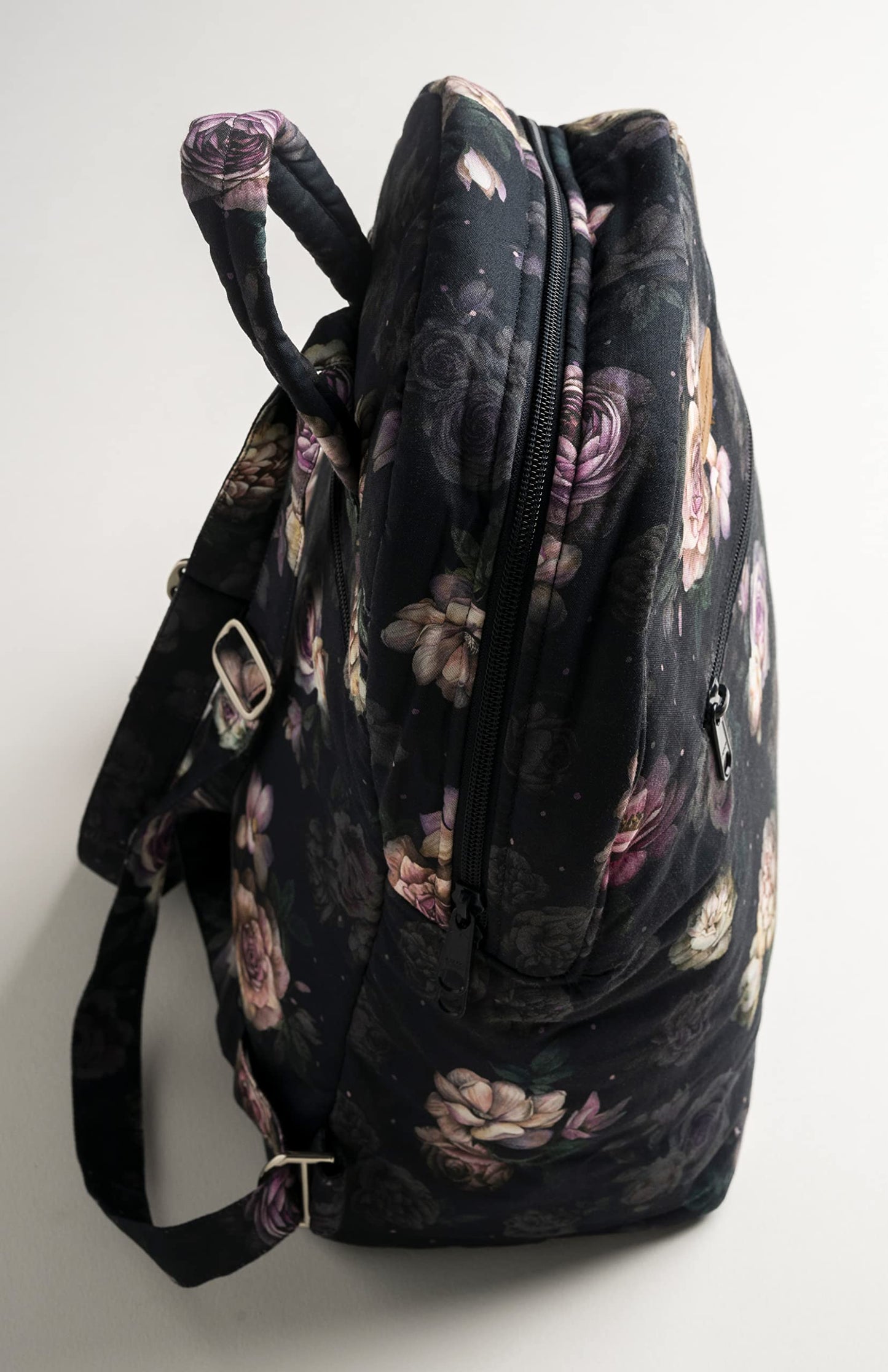 Maison d' Hermine Backpack for Women Men Cotton Shoulder Multipurpose Rucksack with Small Pouch Lightweight Multi Pocket Bag for Travel Work Beach Perfect for Spring Summer (Moody Florals)