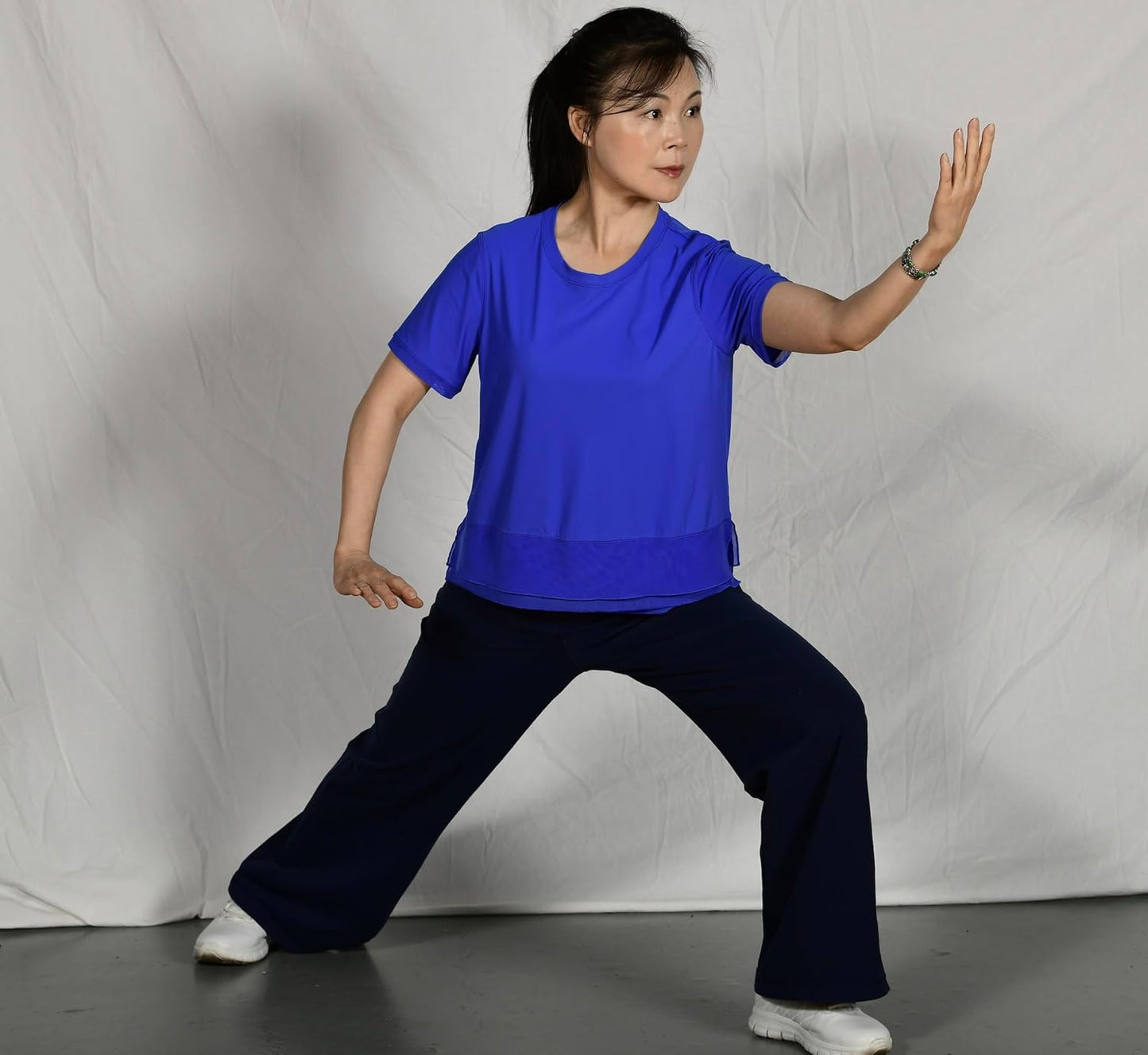Tai Chi DVD for Women - Beginner Exercises with Master Helen Liang | Health Benefits for All Ages, Perfect for Seniors