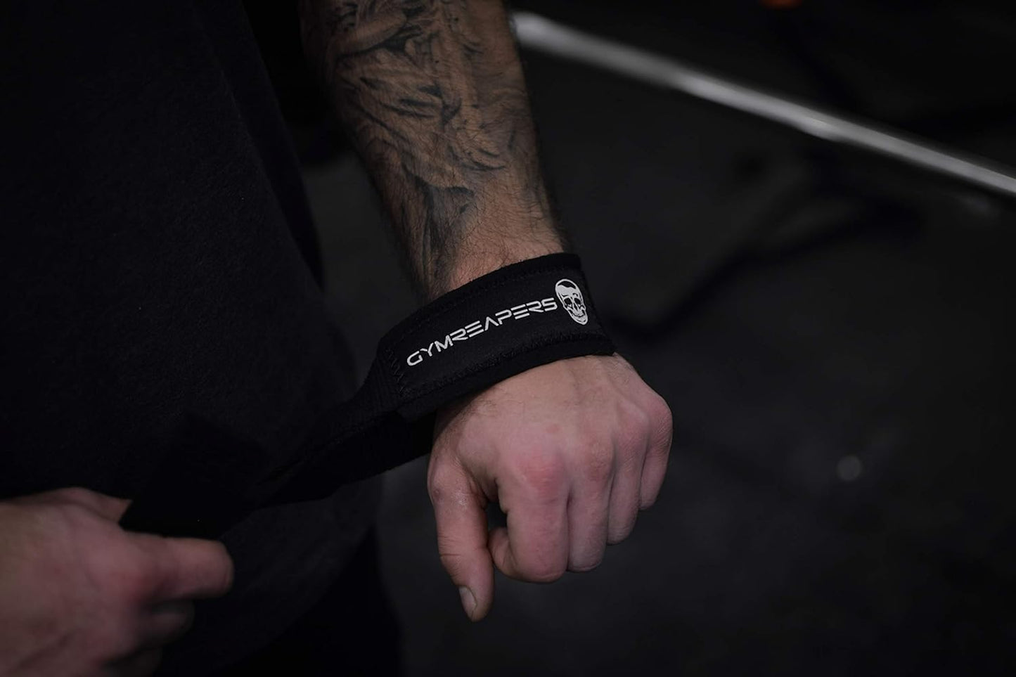 Lifting Wrist Straps for Weightlifting & Powerlifting - Padded Neoprene, 18 Inch Cotton Length