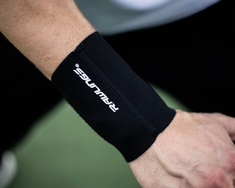 Rawlings | Protective Wrist Guard | Adult | Black