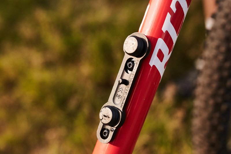 Fidlock Twist Bike Base - Extra Water Bottle Mount - Compatible with Twist Accessories