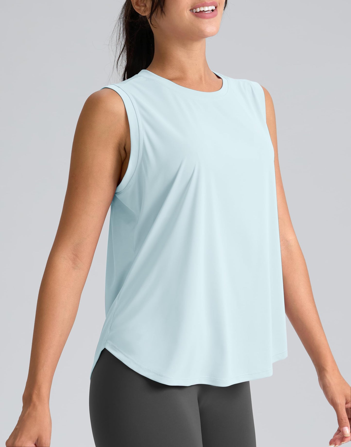 SANTINY Women's Sleeveless Workout Tops Breathable Lightweight Active Tennis Yoga Shirts Athletic Running Tank Tops for Women (Sky Blue_XXL)