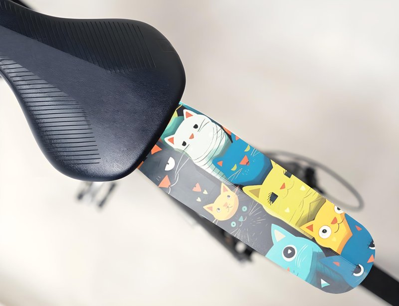 Bike Fender, Tool-Free Rear Fender for Road & Mountain Bikes, Flexible Mud Guard for Back Seat, Stylish Splash Guard for Cycling Enthusiasts (Color 2)