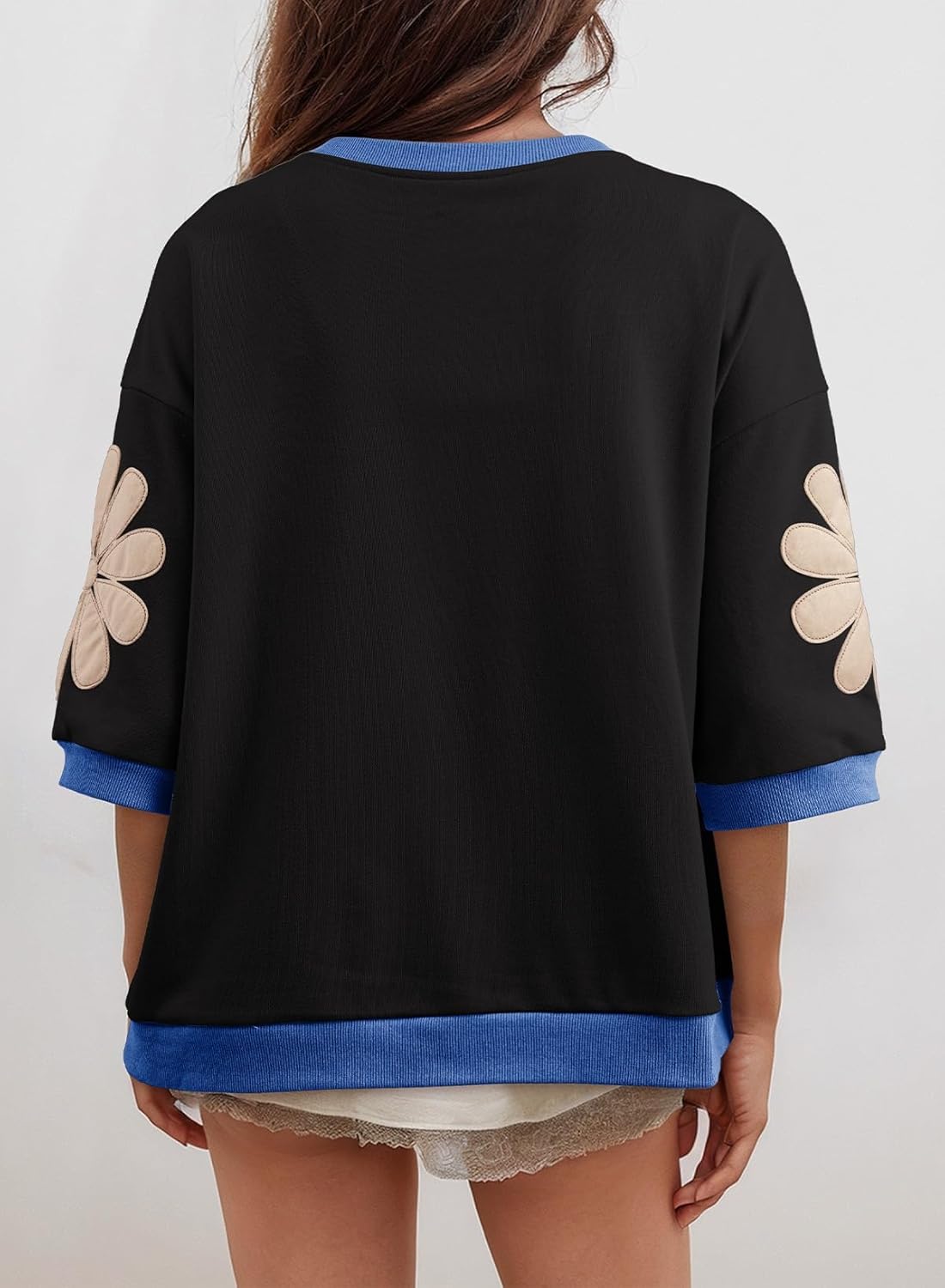 Women's Oversized Floral Patch Crewneck Sweatshirt - Casual 3/4 Sleeve Top