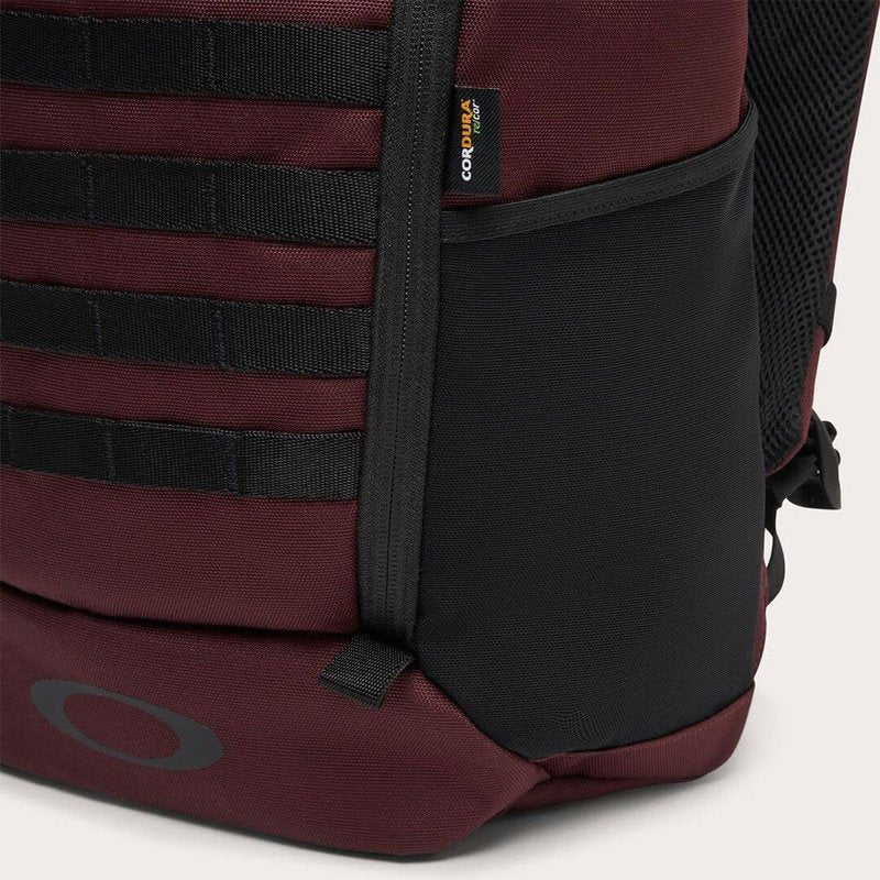 Oakley Urban Path Recycled 25L Backpack, Grenache, One Size