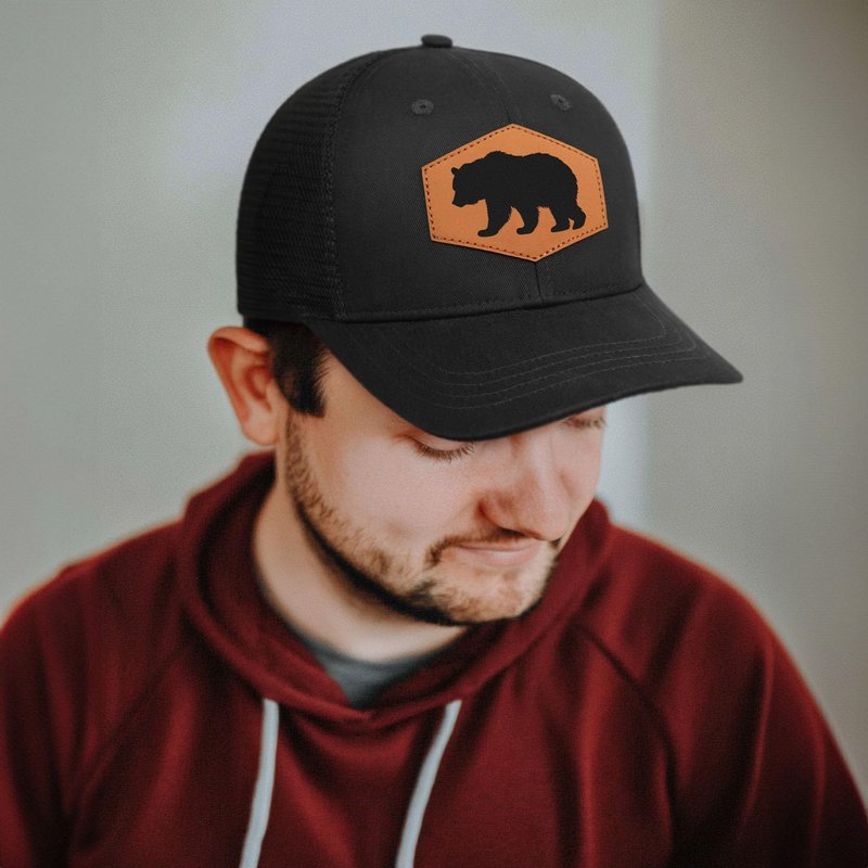 Jiaazerd Bear Baseball Cap for Bear Lovers,Leather Trucker Hat Snapback Hat for Men Women Brown
