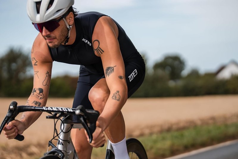 ZONE3 Men's Activate+ Sleeveless Tri Suit - Lightweight, Quick-Drying Triathlon Gear | Perfect for Racing