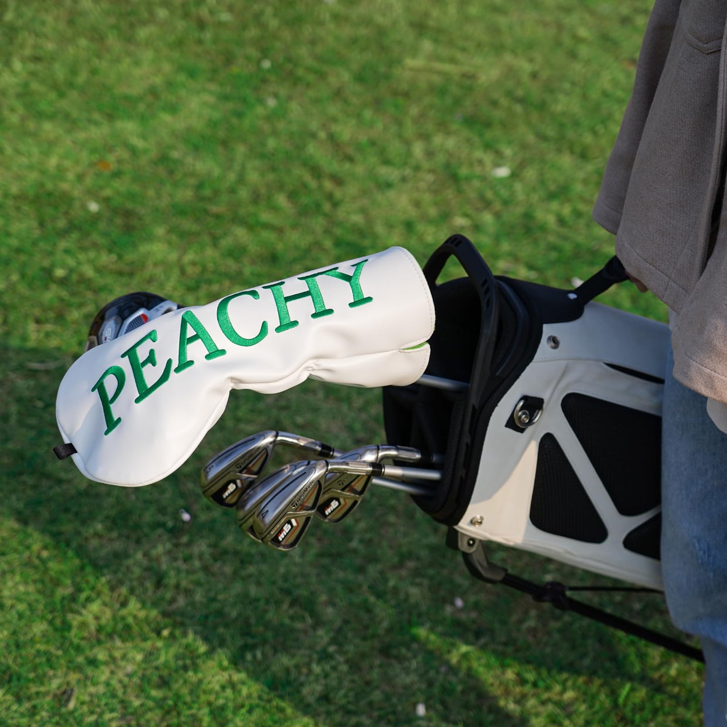 Tiki Totem Golf Club Covers Driver Head Covers for Golf Clubs, Big Teeth Hawaiian 460cc Wood Golf Head Covers, Driver Headcover Funny (Green Peachy)