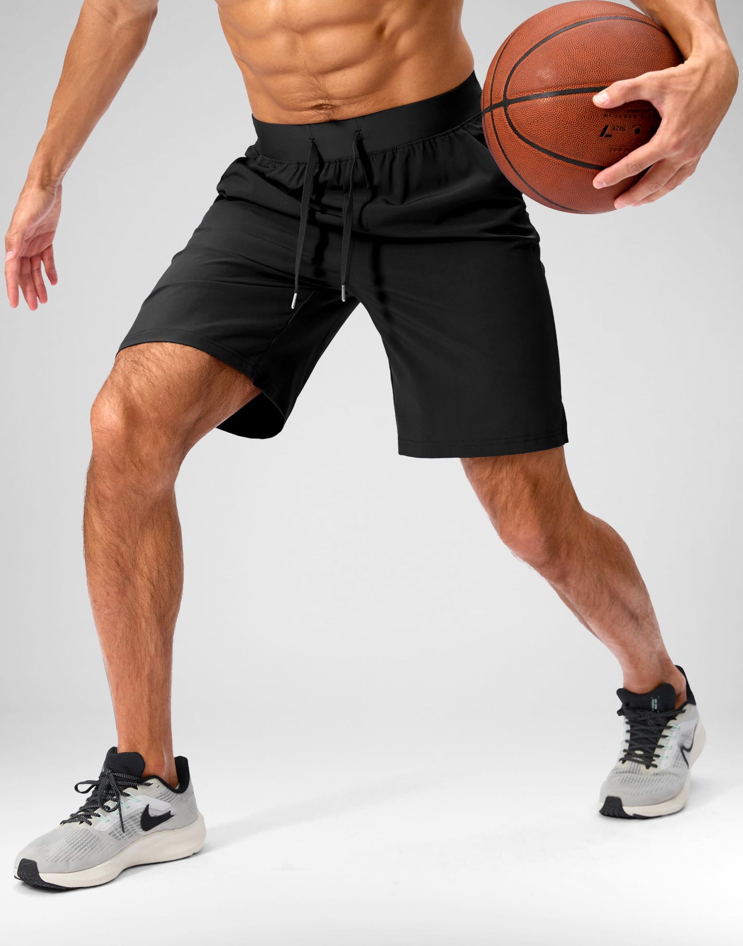 Soothfeel Men's Running Shorts with Zipper Pockets 9 Inch Lightweight Quick Dry Gym Sports Athletic Workout Basketball Shorts for Men (Black, S)