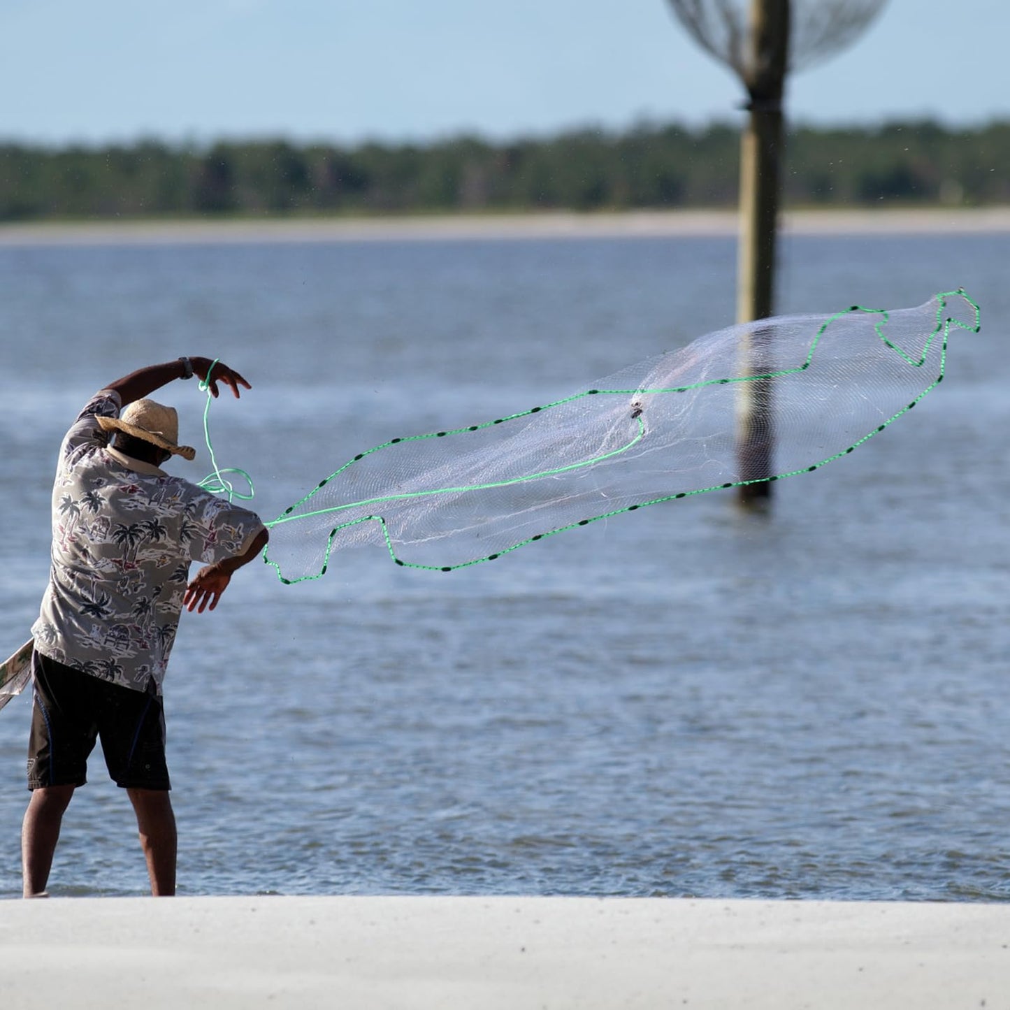 Goture American Fishing Cast Net Saltwater Freshwater, 3/8inch 1/4in Mesh Size Casting Net for Bait Fish Shrimp Trap, Black Sinkers, 3ft/4ft/5ft/6ft/8ft/10ft Radius Throw Cast Net with Needle