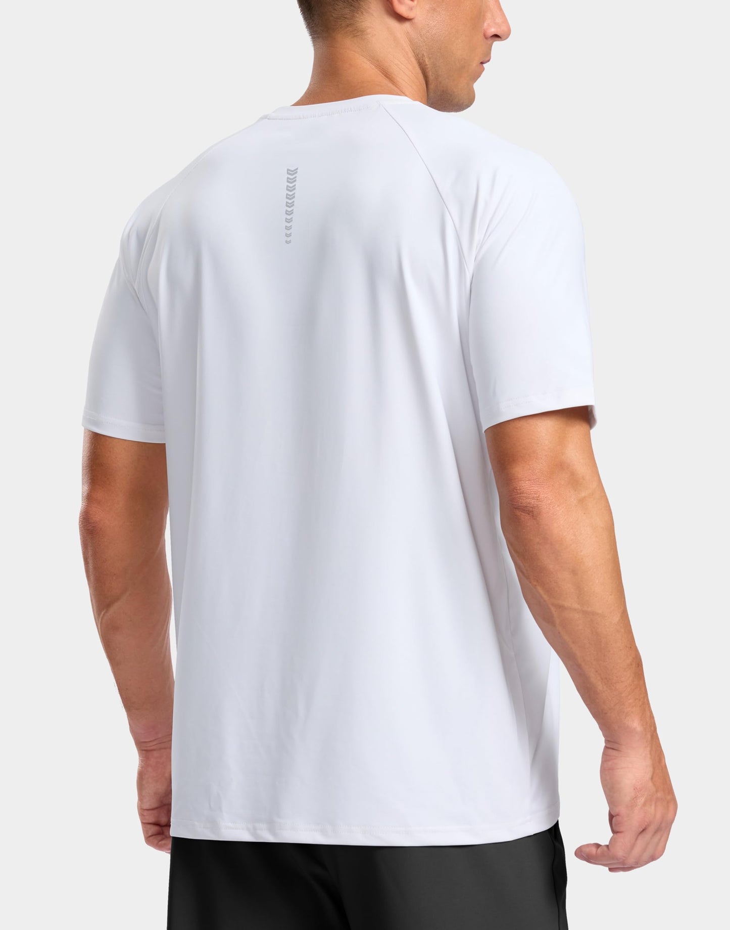 G Gradual Men's Athletic Workout T-Shirts Moisture Wicking Cooling Running Shirts Short Sleeve Performance Tee for Gym Tennis(White,M)