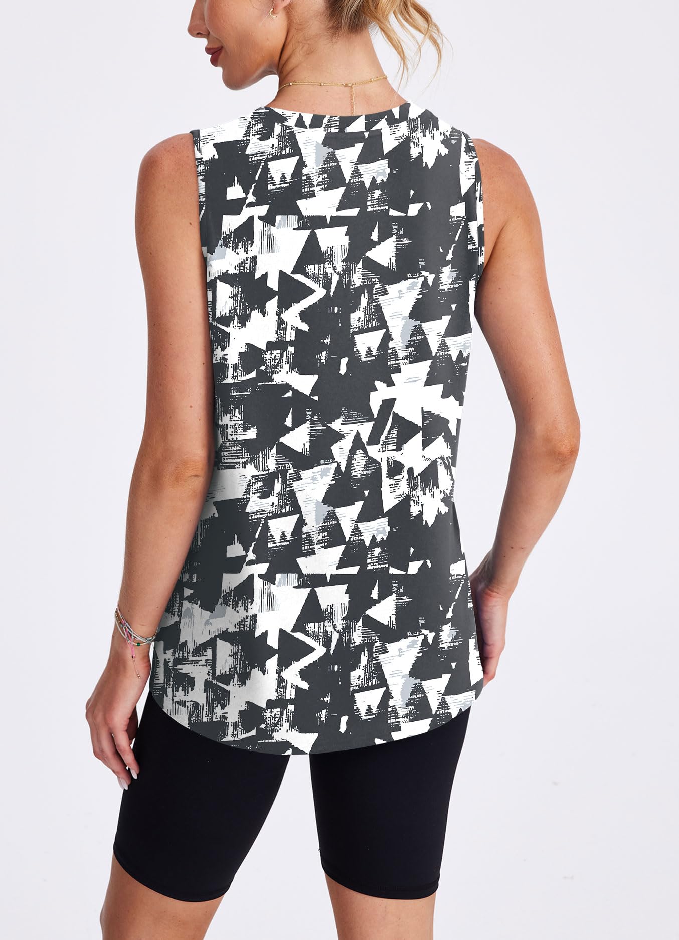 Women Beach Fashion Workout Tank Tops for Women Sleeveless Loose Fit Yoga Tops Active Shirts Sports Gym M