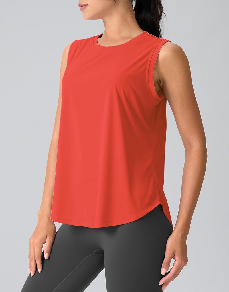 SANTINY Women's Sleeveless Workout Tops - Breathable Lightweight Yoga & Tennis Tank Shirts | Athletic Running Wear