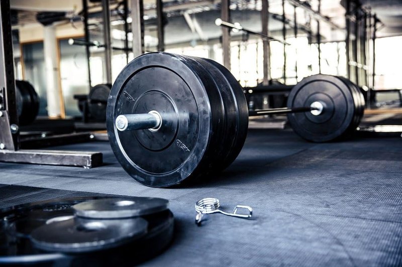 Powerlifting Wrist Wraps for Strength Training & Bodybuilding | One Size Fits All