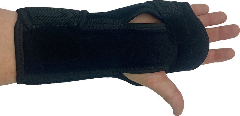 Therapist’s Choice® Night Wrist Sleep Support Brace, Cushioned to Help Relieve Carpal Tunnel Symptoms and Treat Wrist Pain, Fits Right or Left Hand, Adjustable-Fits Most Sizes