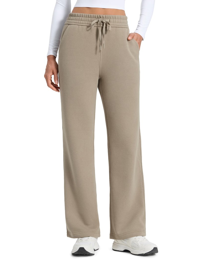 CRZ YOGA Cotton Fleece Lined Sweatpants Women 30" - Straight Leg Casual Lounge Pants with Pockets Winter Warm Oak Small