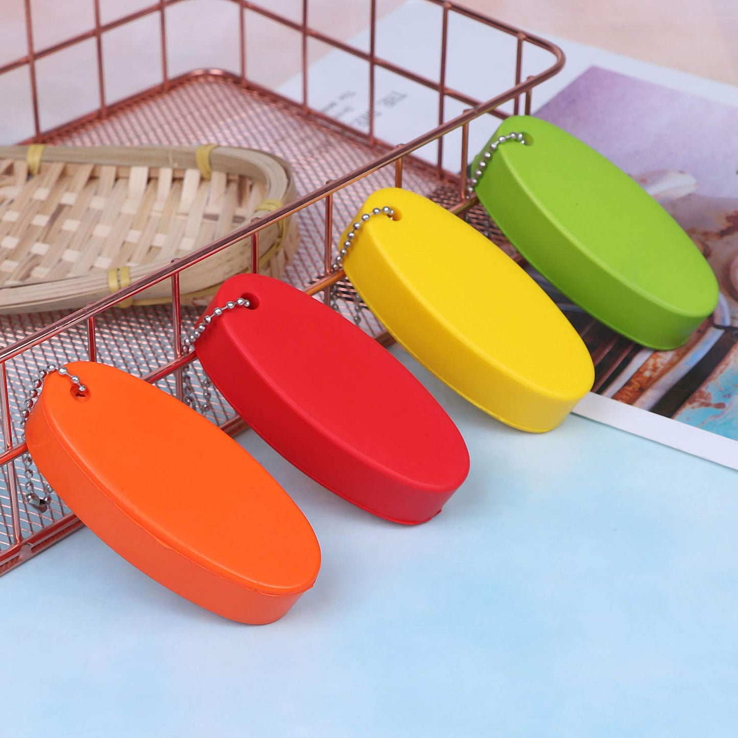 8Pcs Foam Floating Keychain Oval Shaped Foam Floating Key Ring Foam Floater Key Chain for Boating Fishing Surfing Sailing and Outdoor Sports, 4 Colors