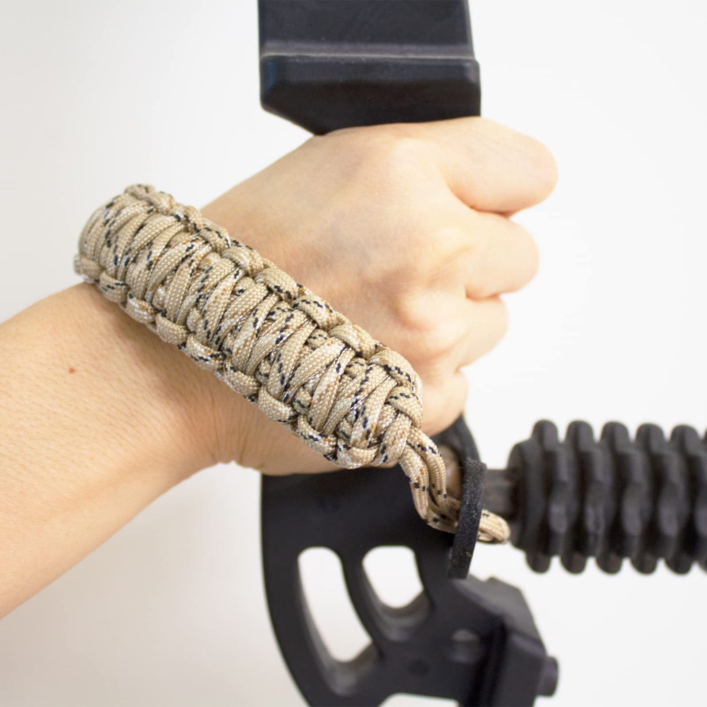Bow Wrist Sling, 550 Paracord Strap Comfortable on Hand, Fit Compound Bow & Recurve (Desert Camo)
