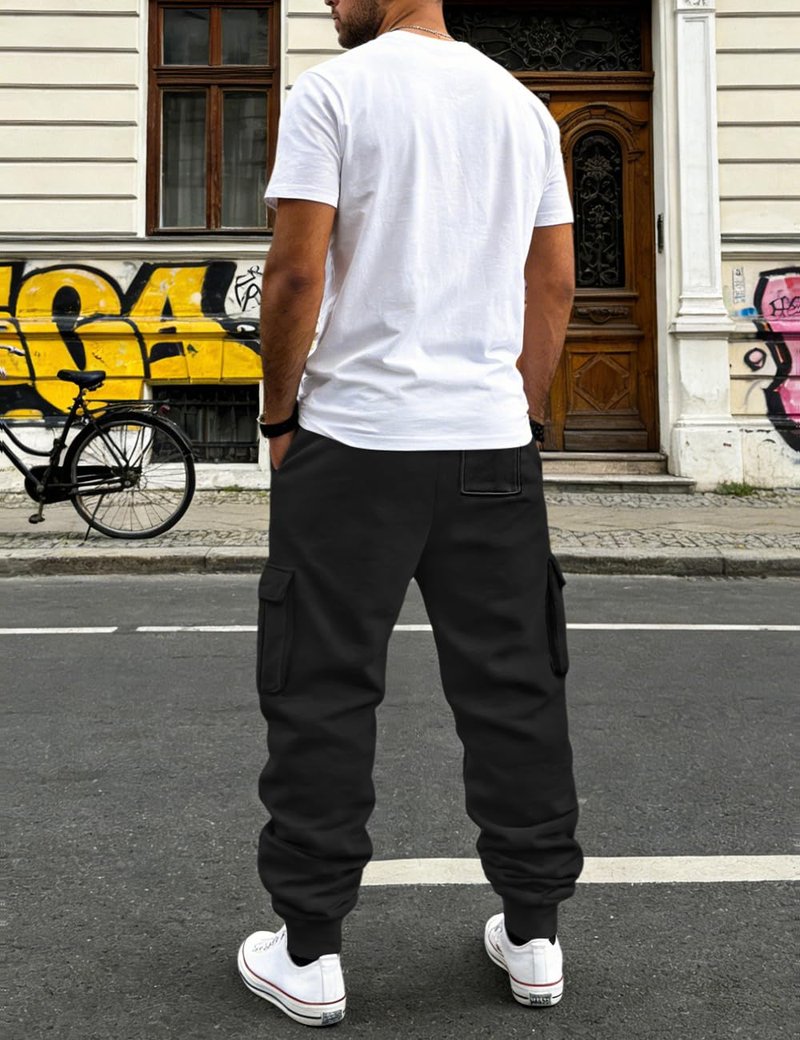 QOSOQ Men's Fleece Joggers with Pockets Heavyweight Winter Casual Sweatpants with Drawstring Elastic Waistband Black