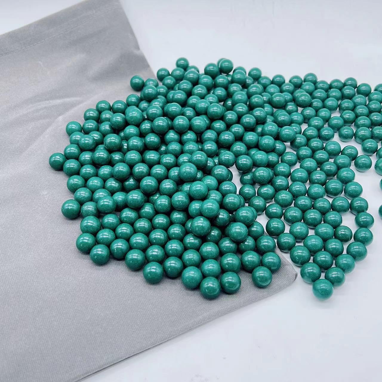 ZOYO Precision Slingshot Ammo - 1/2 Inch (12-13mm) Hard Clay Balls for Target Practice, Hunting, and Natural Biodegradable Sling Shot Ball - 1000 pcs (Green)