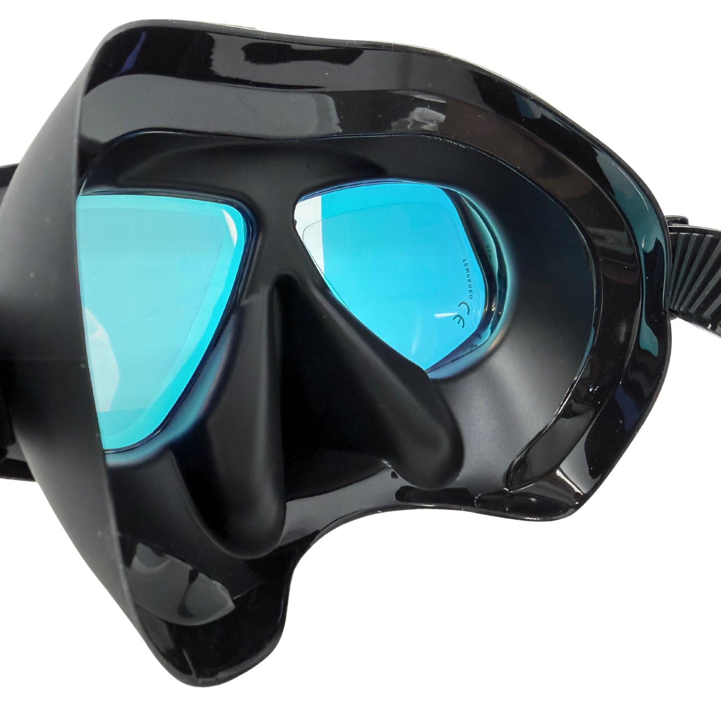 Tidal APEX Freedive Mask with Action Camera Mount- Low Volume Designed for Freediving, Spearfishing, Scuba Diving, and Snorkeling. Advanved Anti-Fog Freediving mask. (Black with Tinted Lens)
