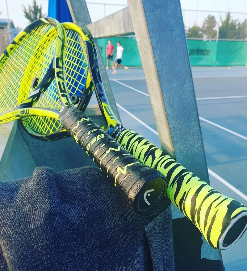 ALIEN PROS Tennis Racket Grip Tape Tac Moisture Feel Tennis Grip Tennis Overgrip Grip Tape Tennis Racket 6-Pack (6-Pack Rainy Green Diamonds)