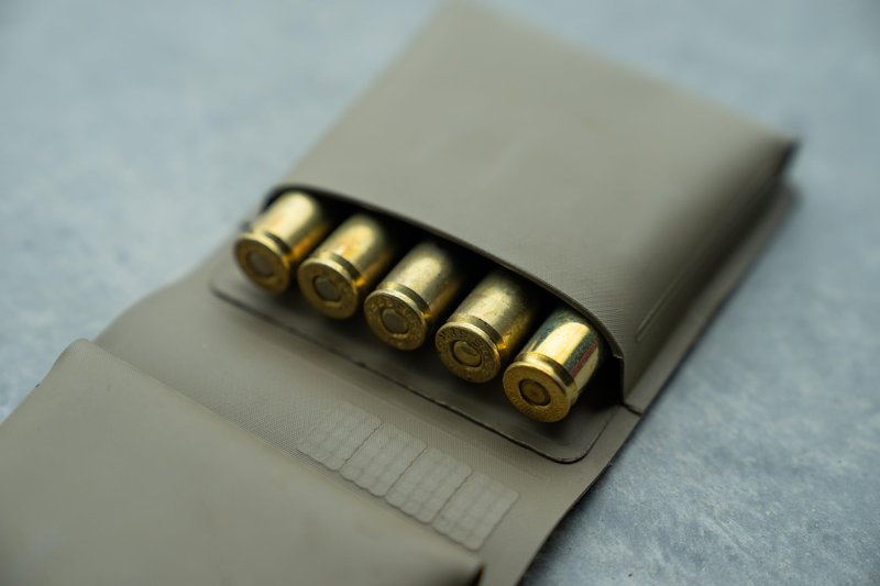 Magpul DAKA Ammo Pouch Hunting Ammo Wallet, Flat Dark Earth