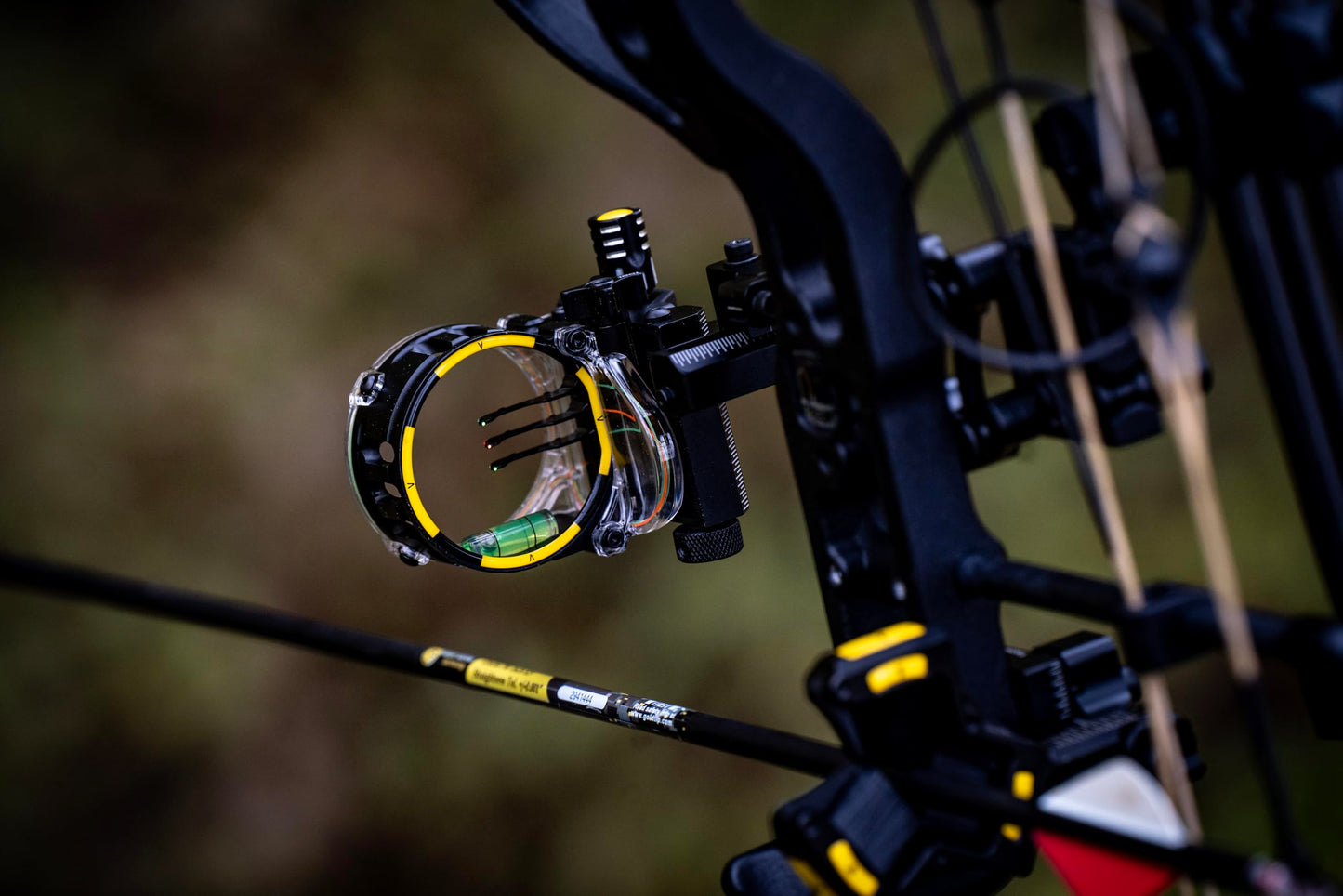 Trophy Ridge Hotwire Archery Bow Sight - 2 Fixed Pins, 1 Adjustable Pin, On Board Allen Key, 2nd Axis Leveling, Right Hand, 0.019 Pin