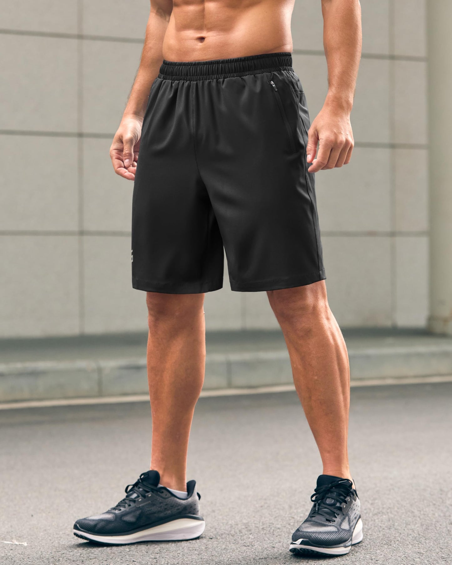 G Gradual Men's Athletic Running Shorts with Zipper Pockets Quick Dry 7"/ 5"/ 9" Workout Gym Shorts for Basketball Hiking(Black,9L)