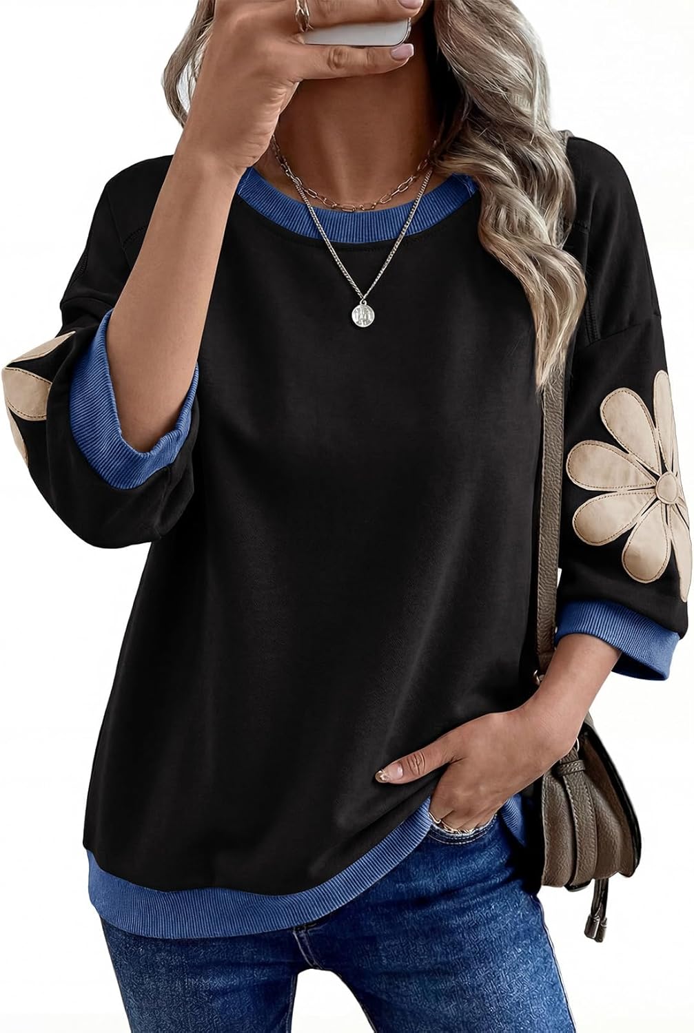 Women's Oversized Floral Patch Crewneck Sweatshirt - Casual 3/4 Sleeve Top