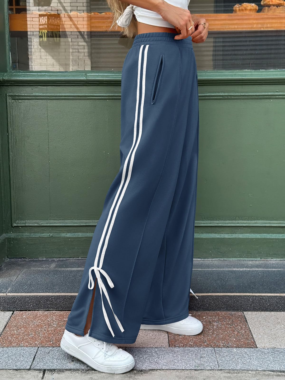 Fisoew Womens Wide Leg Sweatpants High Waisted Side Slit Lounge Travel Track Pants Striped Baggy with Pockets Navy