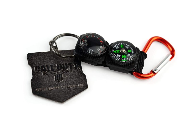 Call of Duty: Black Ops 4 Logo & Keychain Compass Navigation Set | Includes Thermometer, Compass, & Black Ops 4 Shield Emblem