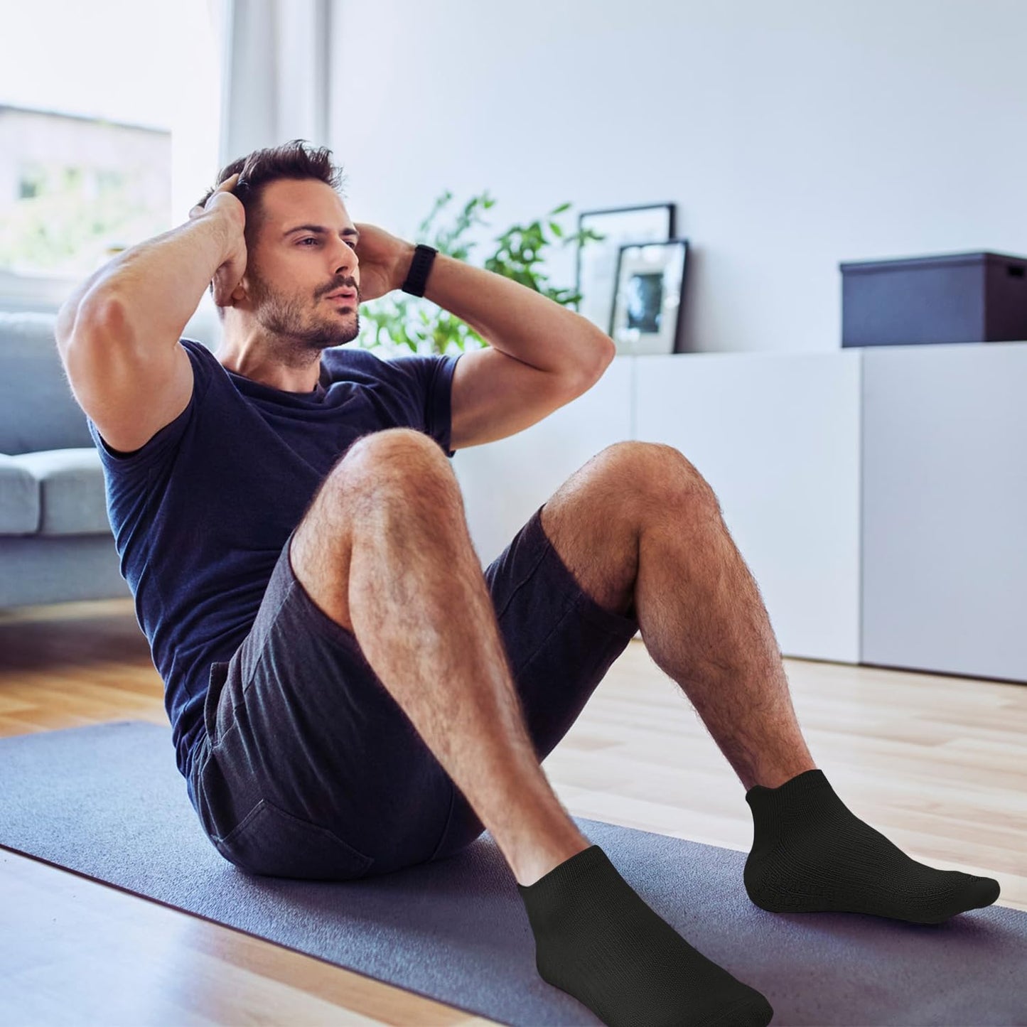 FuelMeFoot Men's Non Slip Yoga Socks with Grips Anti Slip Socks with Cushion for Hospital, Pilates, Fitness Grippy Socks