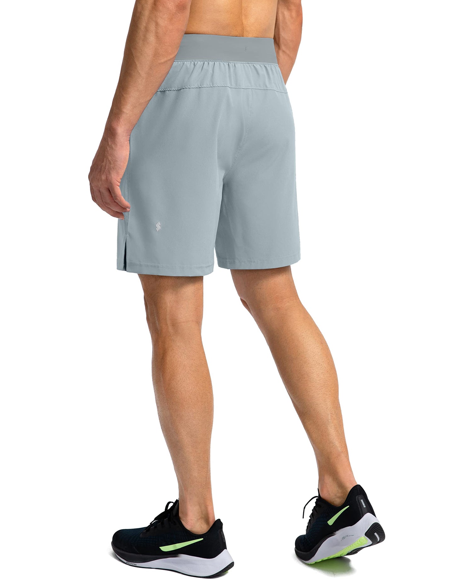 Soothfeel Men's Running Shorts with Zipper Pockets 7 Inch Lightweight Quick Dry Gym Athletic Workout Shorts for Men (Light Grey2, L)