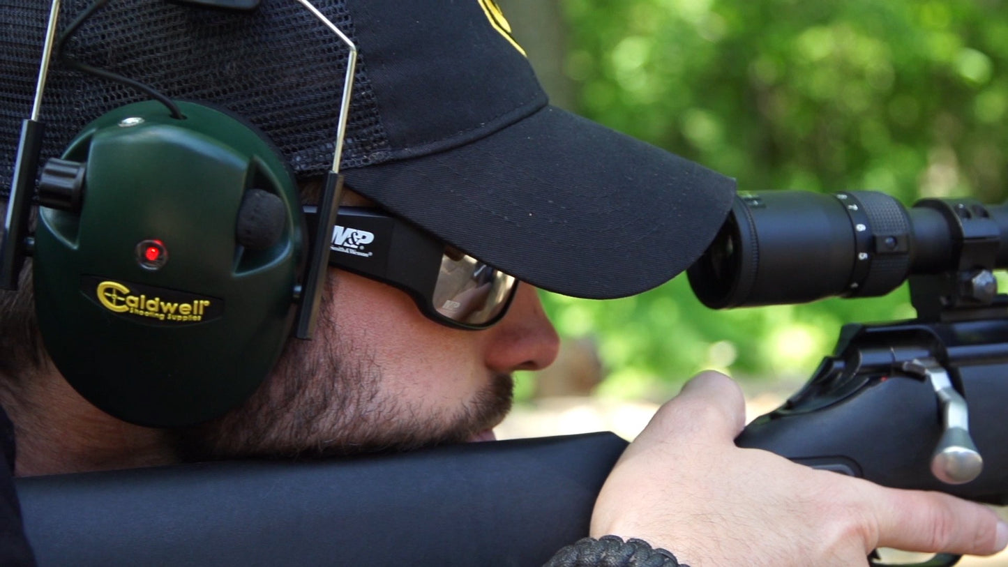 Caldwell E-MAX - ADULT Green - Low Profile Electronic 23 NRR Hearing Protection with Sound Amplification - Adjustable Earmuffs for Shooting, Hunting and Range
