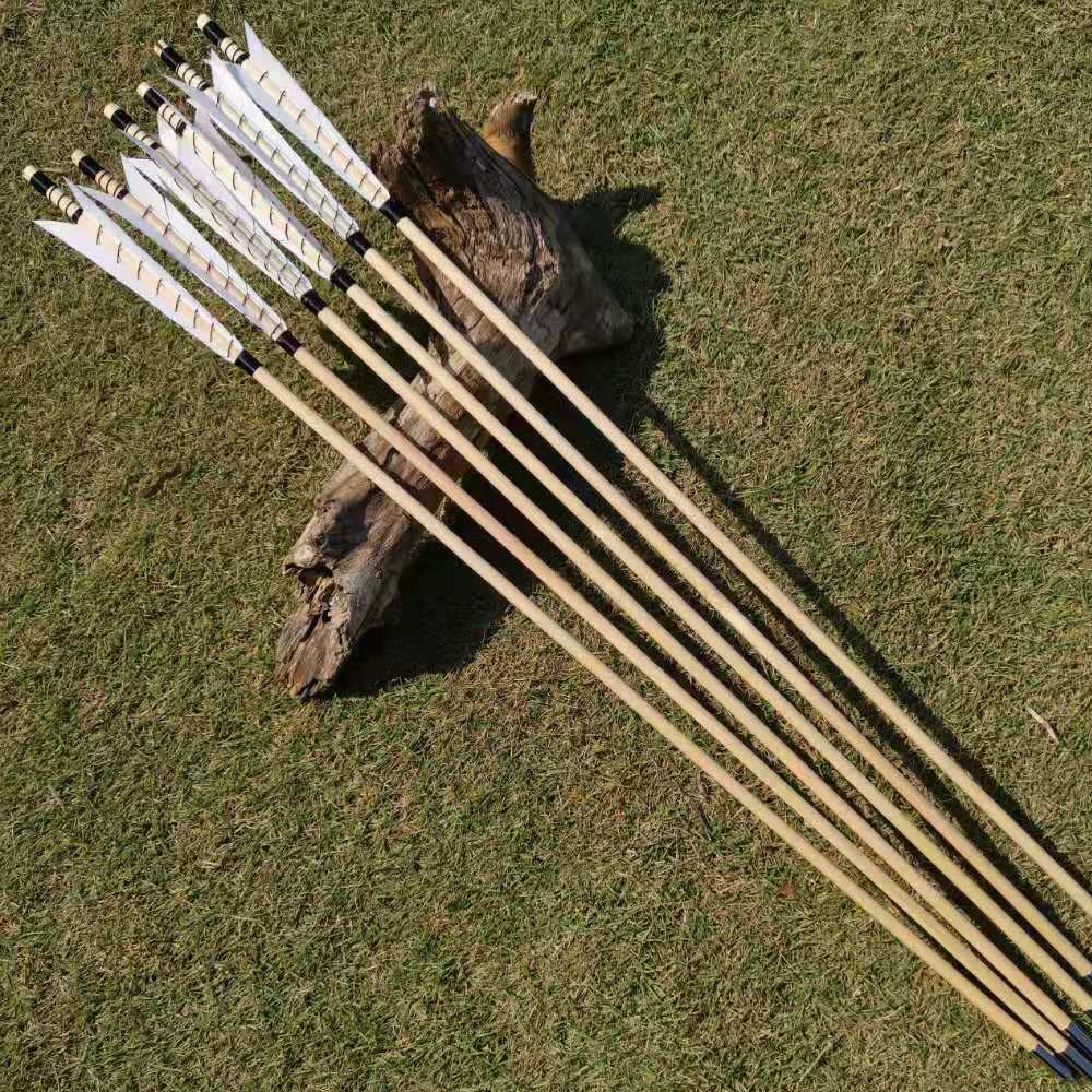 ZSHJGJR 32" Traditional Wooden Arrows Archery Hunting Arrows Wooden Arrow Shaft Arrows Practice Targeting with Turkey Feathers Fletching for Traditional Recurve Bow Longbow 6/12pcs (White, 12)
