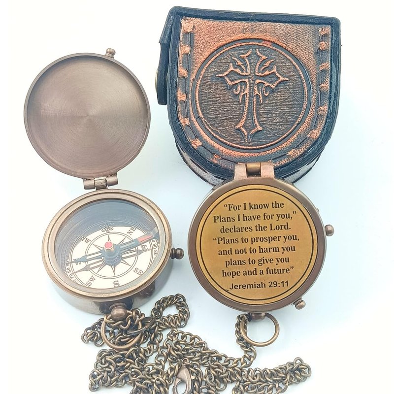DAYOL'X Jeremiah 29:11Religious Gifts for Men, Baptism Gift for Teenage Boys, Christian, Catholic, Communion, Confirmation, First Communion Gifts for Boys, Compass, Brass & Brown Antique